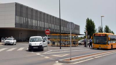 El hospital será uno de los puntos unidos al centro de Reus gracias a los tramos nuevos. foto: a. g./ dt