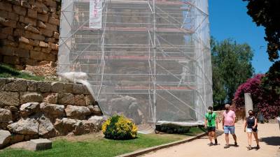 El andamio que se colocó para restaurar la torre en 2021. Foto: Fabián Acidres/DT