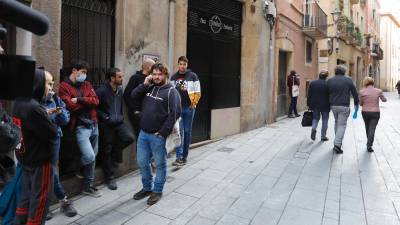 Un intento de desahucio en 2021 en Tarragona. Foto: Pere Ferré