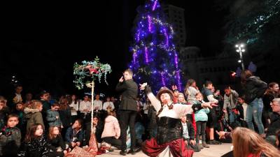 Encendido de luces de Navidad el año pasado en la Rambla Nova de Tarragona. Foto: Pere Ferré/DT