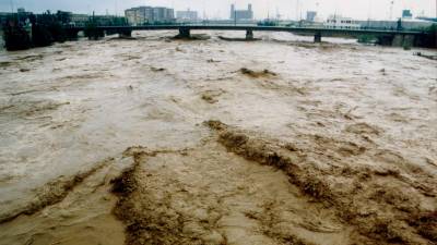 El río Francolí se desbordó. Foto: DT