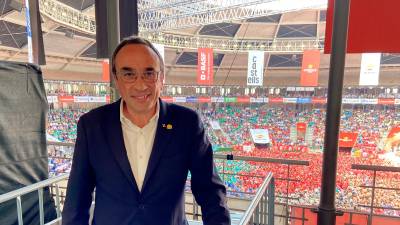 El President del Parlament de Catalunya, Josep Rull (Junts), este domingo en la Tarraco Arena durante el Concurs de Castells. Foto: Octavi Saumell