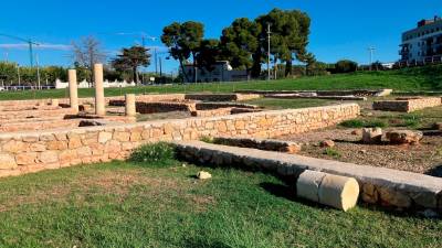 La columna ha quedado tirada en la zona. FOTO: JMB