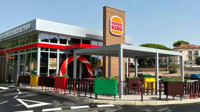 El restaurante se encuentra en la calle Joaquim Torrens Ibern de Torredembarra. FOTO: Burger King