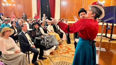 La inauguración del evento, este viernes 27 de septiembre en El Círcol, ha acogido una representación de TEBAC Teatre. Foto: A. González