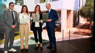 El equipo de Infinitum ha recogido un doble premio internacional en Arquitectura Paisajística y Desarrollo residencial. FOTO: infinitum