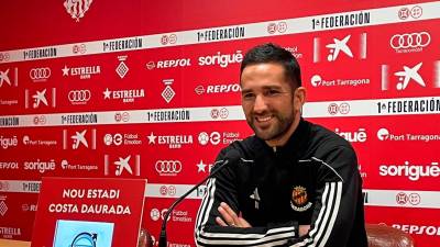 Dani Vidal en la sala de prensa del Nou Estadi Costa Daurada.