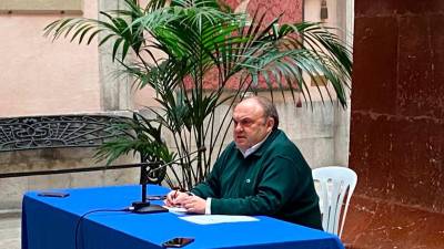 El concejal Jordi Fortuny explicando los presupuestos. Foto: Ayuntamiento de Tarragona