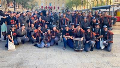 La colla del Griu de Tarragona durant el Seguici de Santa Tecla. FOTO: griu de tarragona