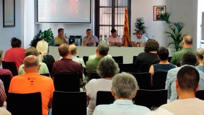 Els assistents a la darrera reunió del Fòrum Agrari del Priorat, a finals de juliol. Foto: Cedida