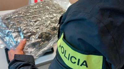 Imagen de parte de la droga incautada por los Mossos d’Esquadra en Salou. Foto: Mossos d’Esquadra