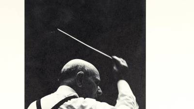 1963. Dirigint un assaig del concert del Dia de l’ONU. Foto: Fundació Pau Casals. Fons Pau Casals (ANC)