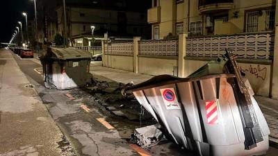 El resultado del último fuego en contenedores en Calafell