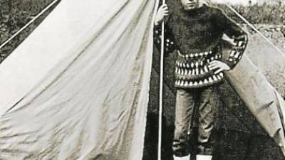 Un jovenc&iacute;simo &Ograve;scar Cadiach, de campamentos, con 14 a&ntilde;os.Foto: Oscar Cadiach/El cam&iacute; dels estels