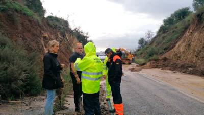 La alcaldesa Dolors Farré ha visitado Picamoixons esta mañana. Foto: DT