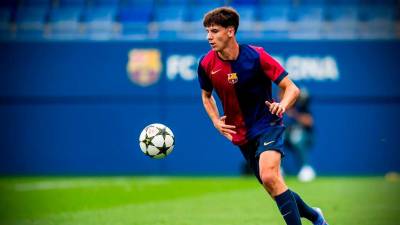 Jofre Torrents, el lateral de la Selva del Camp que brilla con el Juvenil A del Barça.