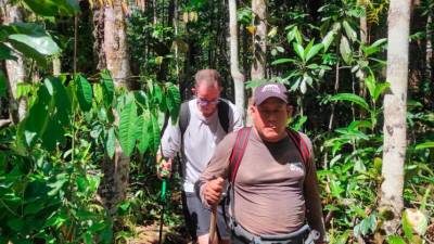 Travesía por la selva. Foto: Felipe Gutiérrez