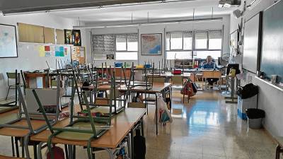 Fotografía de la huelga de tarde realizada el pasado 31 de mayo en la Escola Joan Baptista Serra. FOTO: cedida