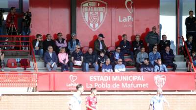 Xavi Bartolo en el palco junto a Ferran Asensio y el alcalde de la Pobla, Joan Mª Sardà. Foto: Angel Garreta