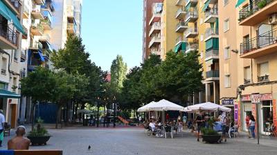 La calle de la Sardana es la zona conflictiva del barrio Horts de Simó. FOTO: ALFREDO GONZÁLEZ