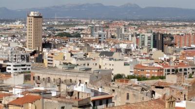 Tarragona congela el IBI para 2016 pero la revisión del catastro al alza aumentará el recibo. Foto: Lluís Milián