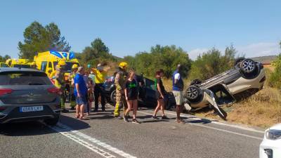 El accidente en la C-14 ha provocado colas kilométricas este domingo.Foto: DT