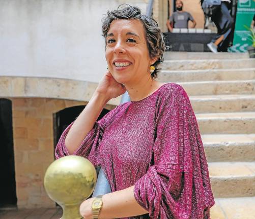 Marta Soldado, en el Antic Ajuntament, antes de presentar la novela. Foto: Àngel Ullate