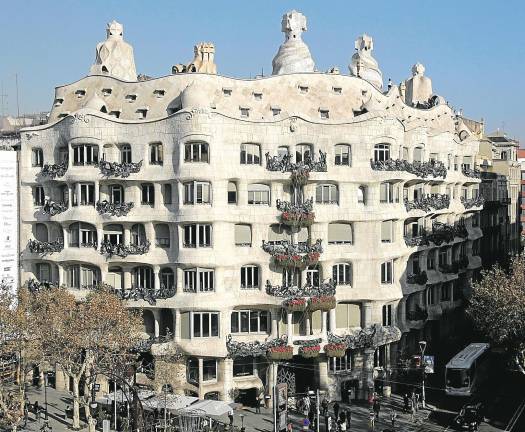 La Casa Milà, conocida como La Pedrera, en el Passeig de Gràcia de Barcelona. Foto: EFE/Marta Pérez