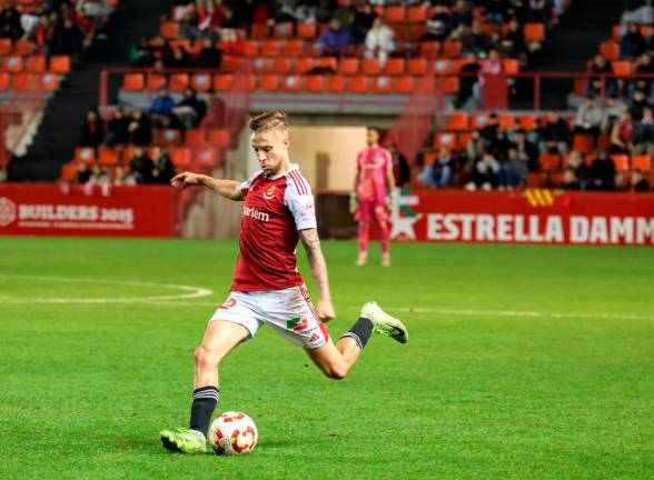 Víctor Narro volvió a ser el mejor jugador del Nàstic ante la Cultural. Foto: Àngel Ullate