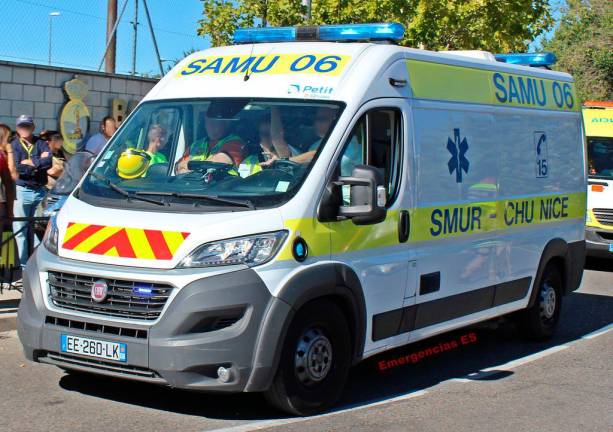 Una ambulancia en Francia. Foto: EFE