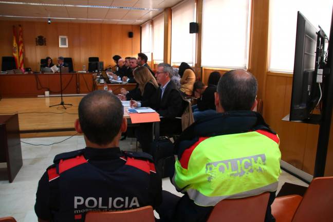 Los investigados por asesinar a un hombre en Tarragona en 2021. Foto: ACN
