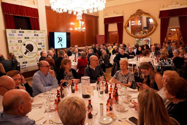 La cena llenó el restaurante de El Círcol de Reus. FOTO: Cedida