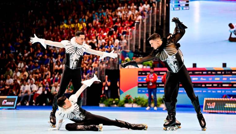 El cuarteto del Artistic Skating Cunit durante los World Skate Games. FOTO: FCP