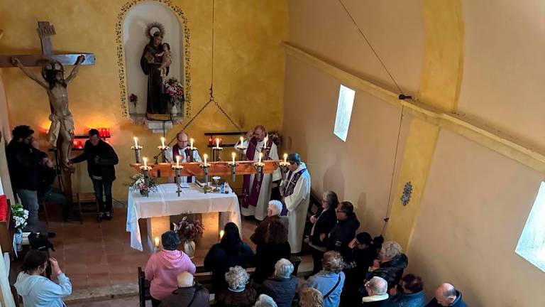 $!En la ermita de Sant Antoni de Albinyana se ha oficiado una misa.