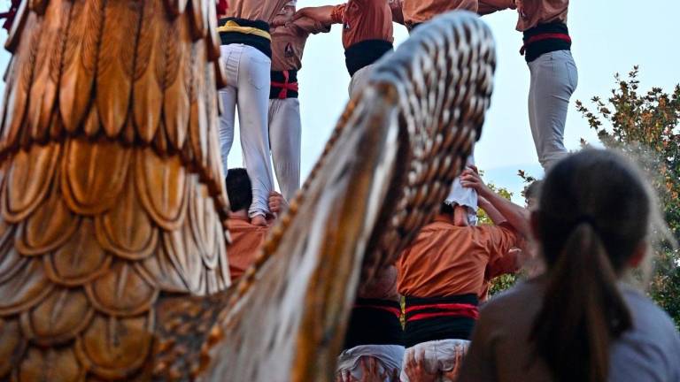 L’actuació castellera dels Xiquets de Reus. foto: Alfredo González