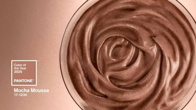 El Instituto Pantone anunció que este 2025 el Mocha Mousse 17-1230 será el color del año. Foto: DT