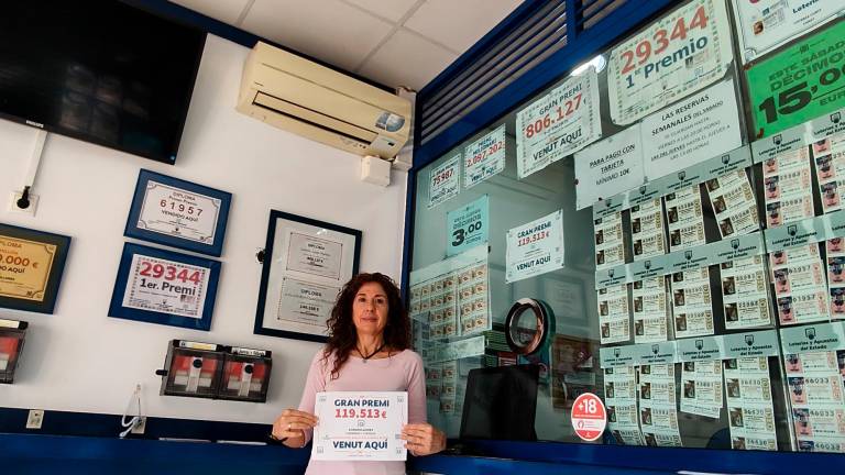 Lourdes Longo, orgullosa tras poder haber entregado otro gran premio. Foto: DT