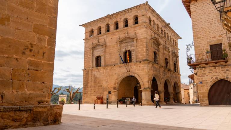 La Casa de la Vila de Arnes. Foto: S. García