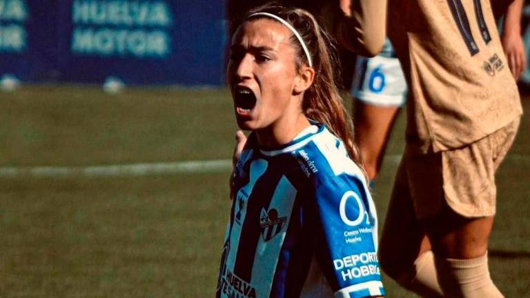 Laia Ballesté fue el año pasado una de las mejores defensas de la Liga F de la mano del Sporting de Huelva. Foto: Instagram