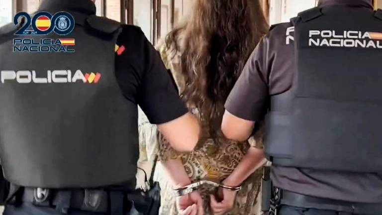 Imagen del vídeo distribuido por la Policía Nacional de la mujer que ha sido detenida en relación al asesinato a tiros este martes. Foto: EFE/POLICÍA NACIONAL