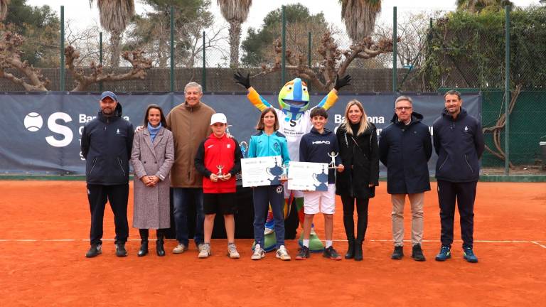 Iván Villas, con chandal rojo, se llevó el subcampeonato. FOTO: CTT