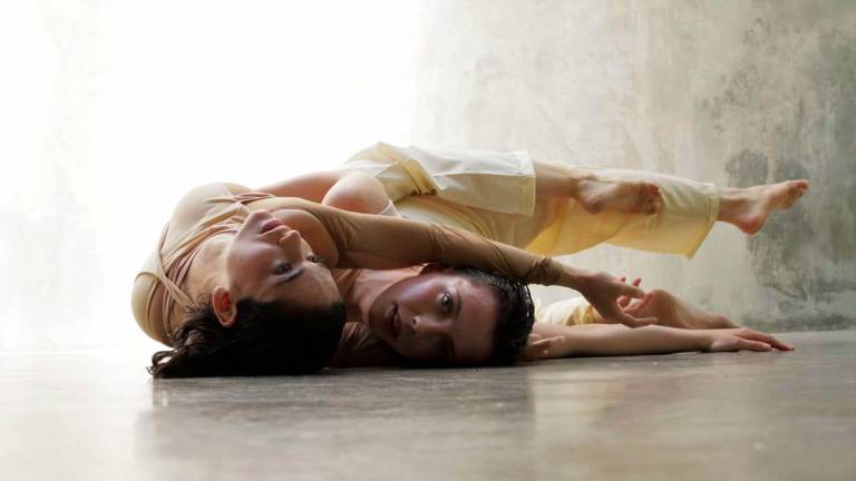Lucía Montes y Mado Dallery presentan ‘In-Side’, una pieza de elevada complejidad técnica. Foto: www.luciamontes-madodallery.com