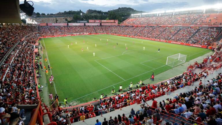 El Nàstic ha sumado cinco puntos de nueve posibles en el Estadi. Foto: Pere Ferré