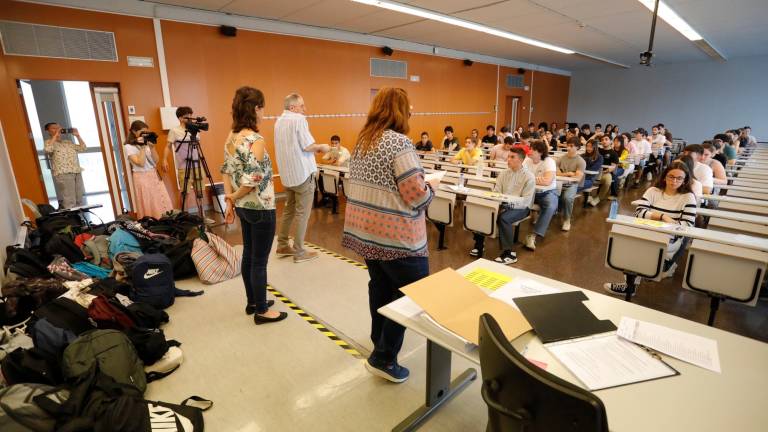 Pruebas de la EBAU, en junio del año pasado en Tarragona. foto: pere ferré