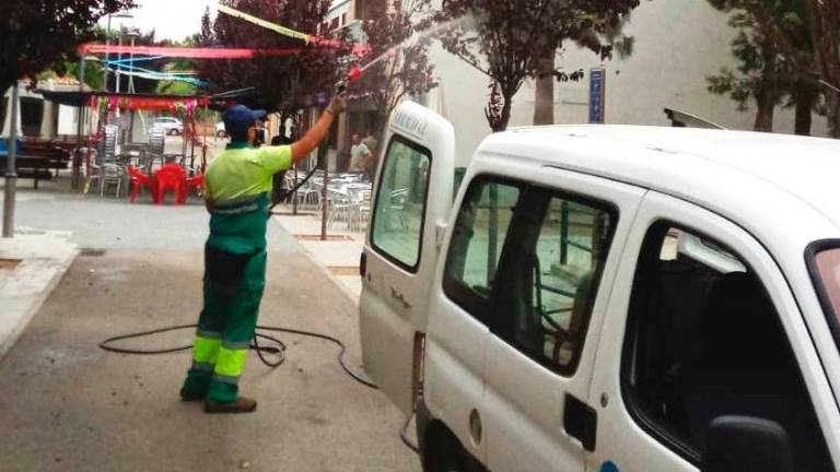 Los tratamientos se han efectuado en zonas verdes, parques, jardines y solares sin edificar. Foto: Aj. Vila-seca (archivo)