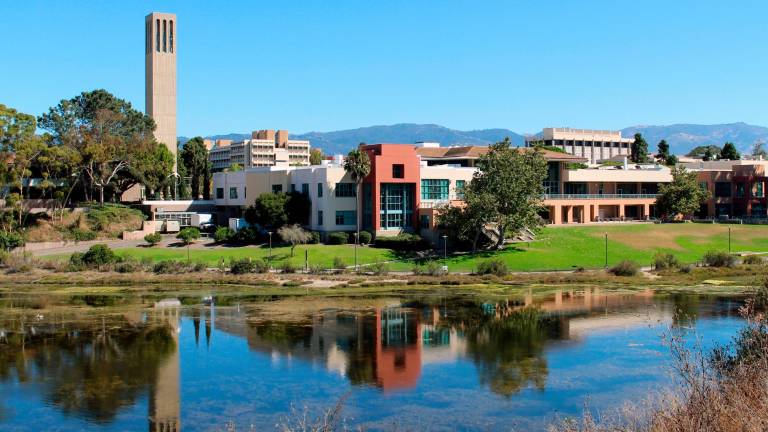 Imagen de la Universidad de California, donde impartió clases gran parte de su vida. Foto: EFE