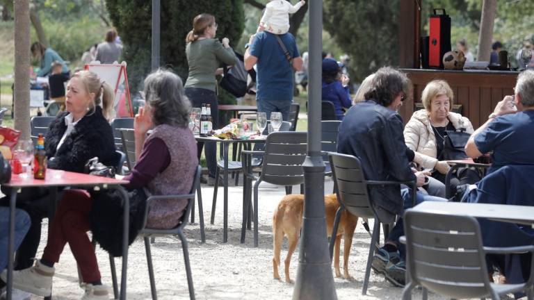 El Ayuntamiento trabaja en la redacción de una ordenanza, que unificará criterios sobre las terrazas de la ciudad. Foto: Pere Ferré