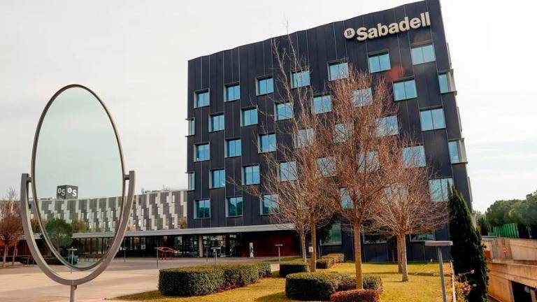 El retorno del Sabadell se produce en medio del proceso de la OPA lanzada por el BBVA. Foto: EFE