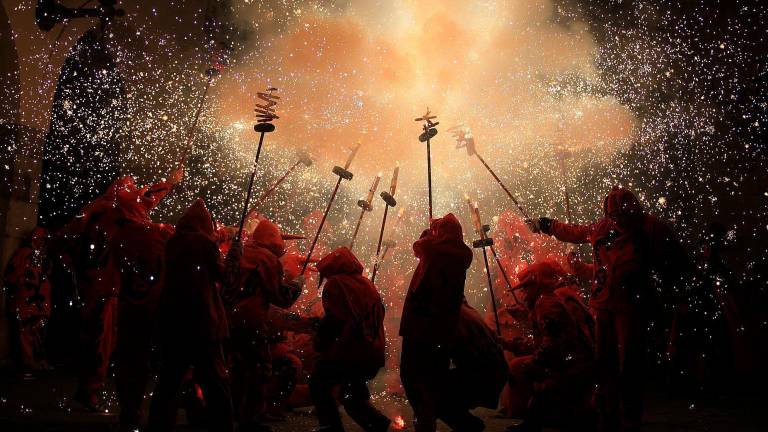 El correfoc ‘encendrà’ els carrers de la capital de l’Alt Camp. FOTO: DT