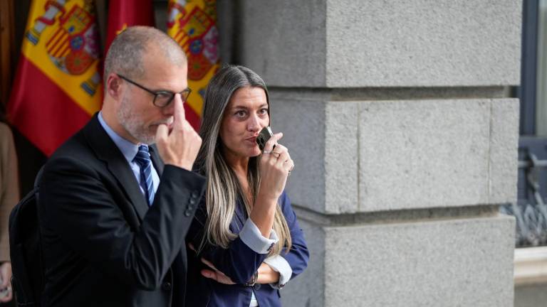 Josep Maria Cruset y Míriam Nogueras, diputados de Junts. Foto: EFE